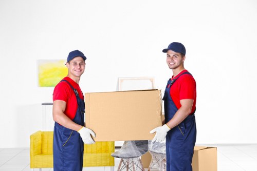 Affordable man with van in Dulwich for safe item transport