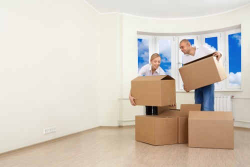Removalists in Dulwich packing and protecting household items for transport