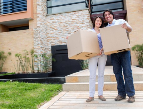 Professional student moving service in Dulwich handling furniture