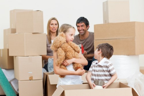 Cubic-yard based estimate for packed household items